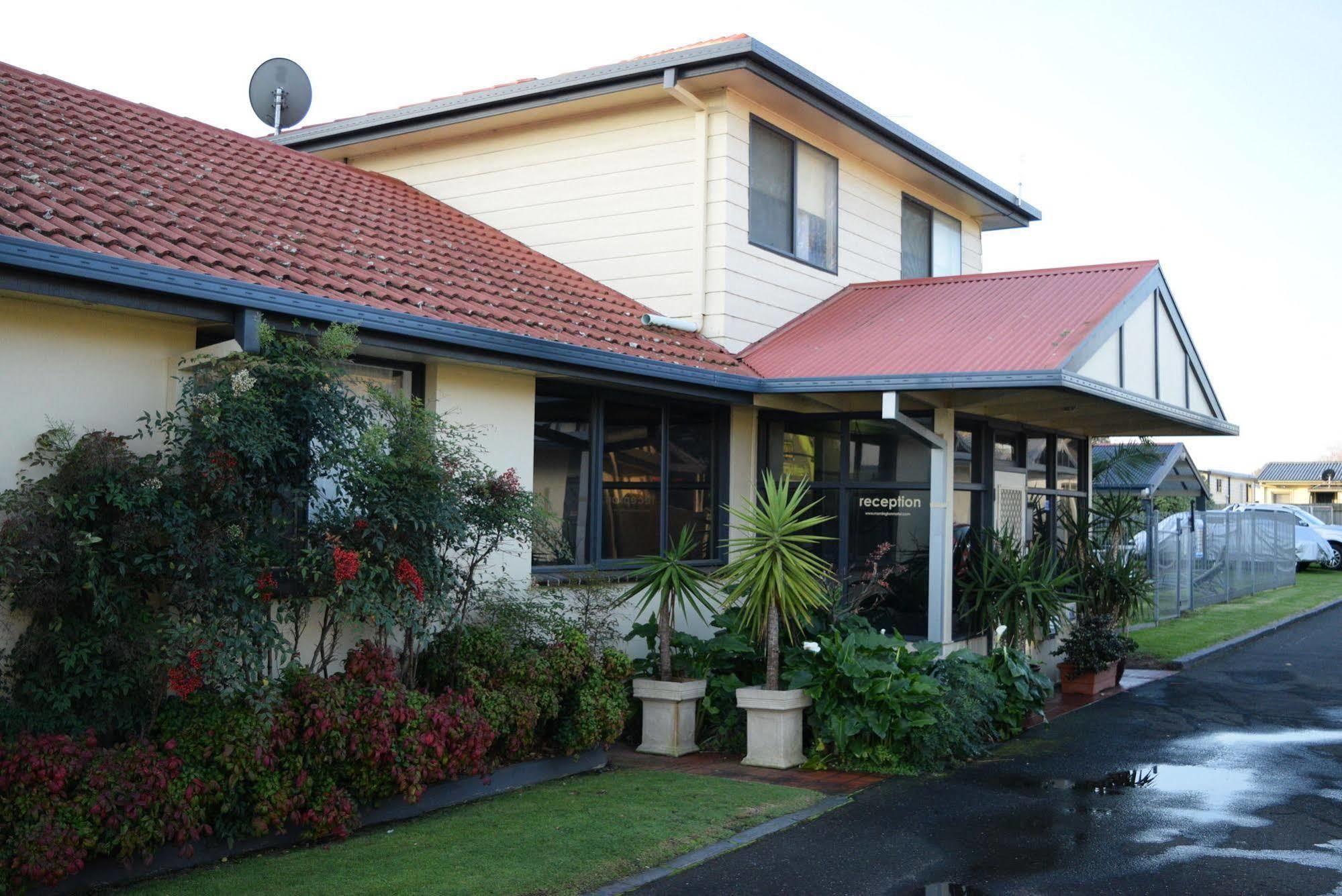 Mornington Motel Exteriör bild